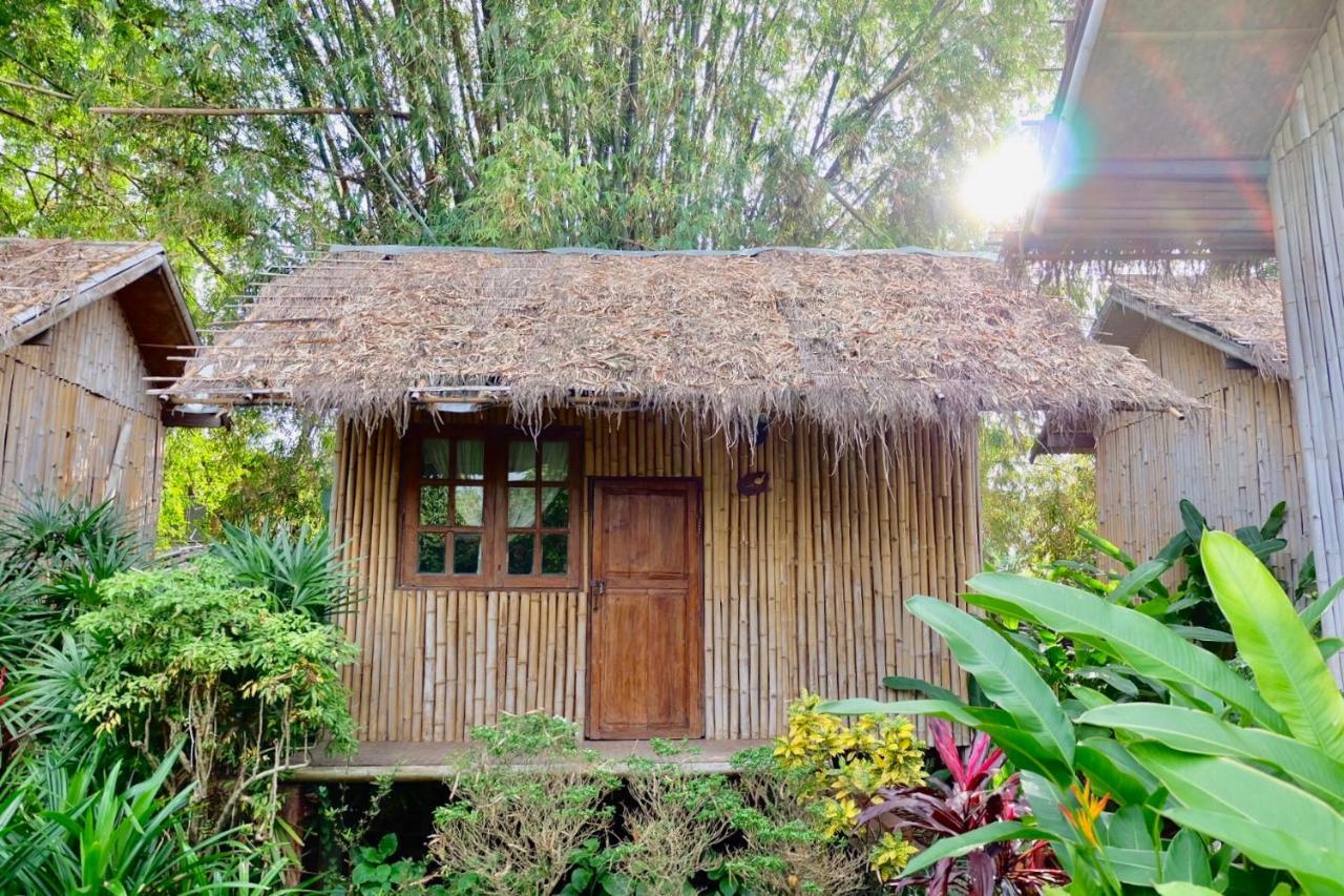 Lanna House Lanna Hut Chiangmai Bed & Breakfast เชียงใหม่ ภายนอก รูปภาพ