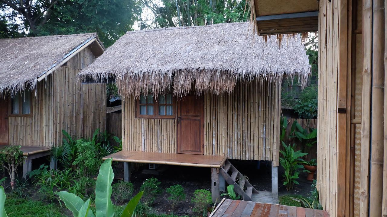 Lanna House Lanna Hut Chiangmai Bed & Breakfast เชียงใหม่ ภายนอก รูปภาพ