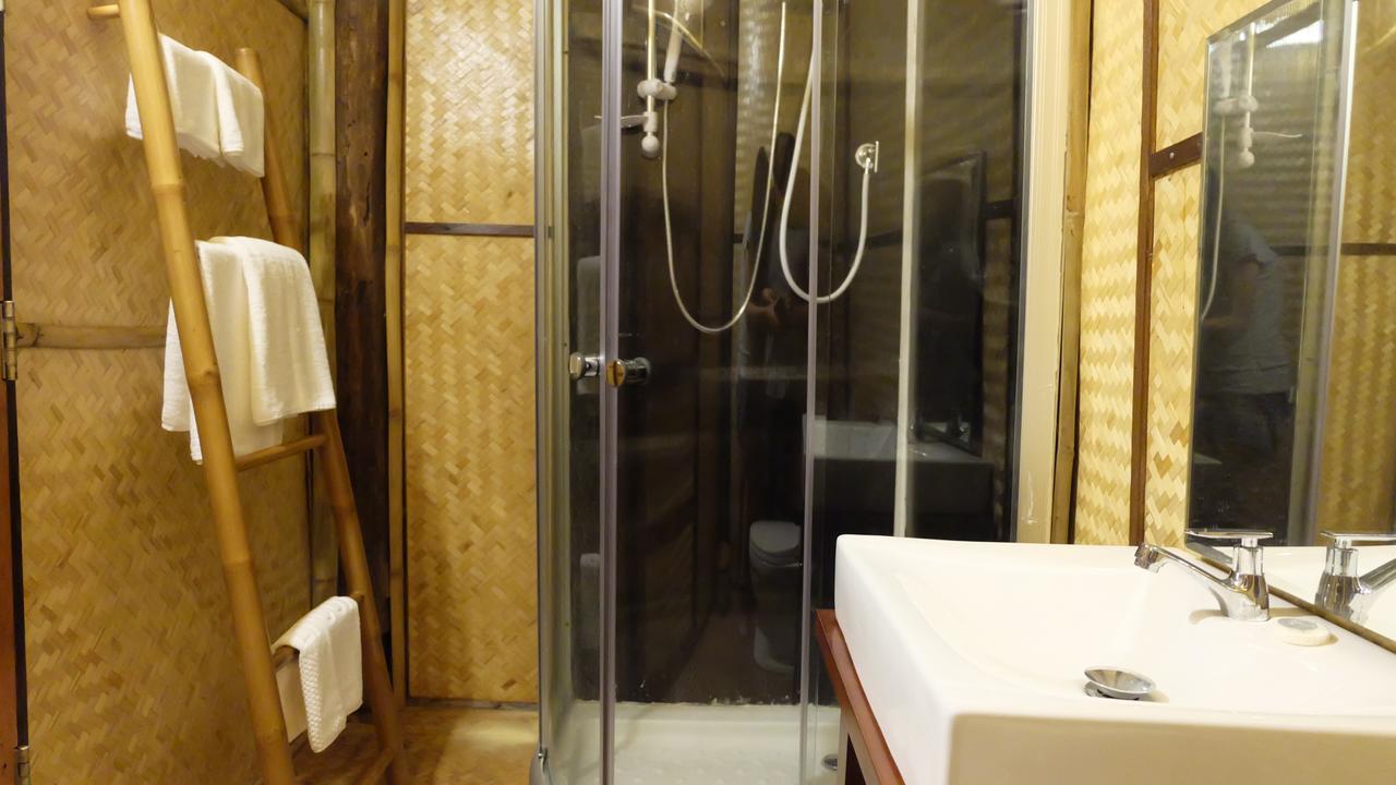 Lanna House Lanna Hut Chiangmai Bed & Breakfast เชียงใหม่ ภายนอก รูปภาพ